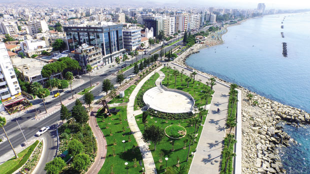 Рај на раскршћу три континента